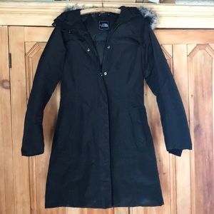 NORTH FACE Women’s Arctic Parka. Size Small.